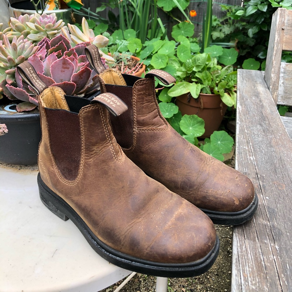 Brown Blundstone boots AU size 4